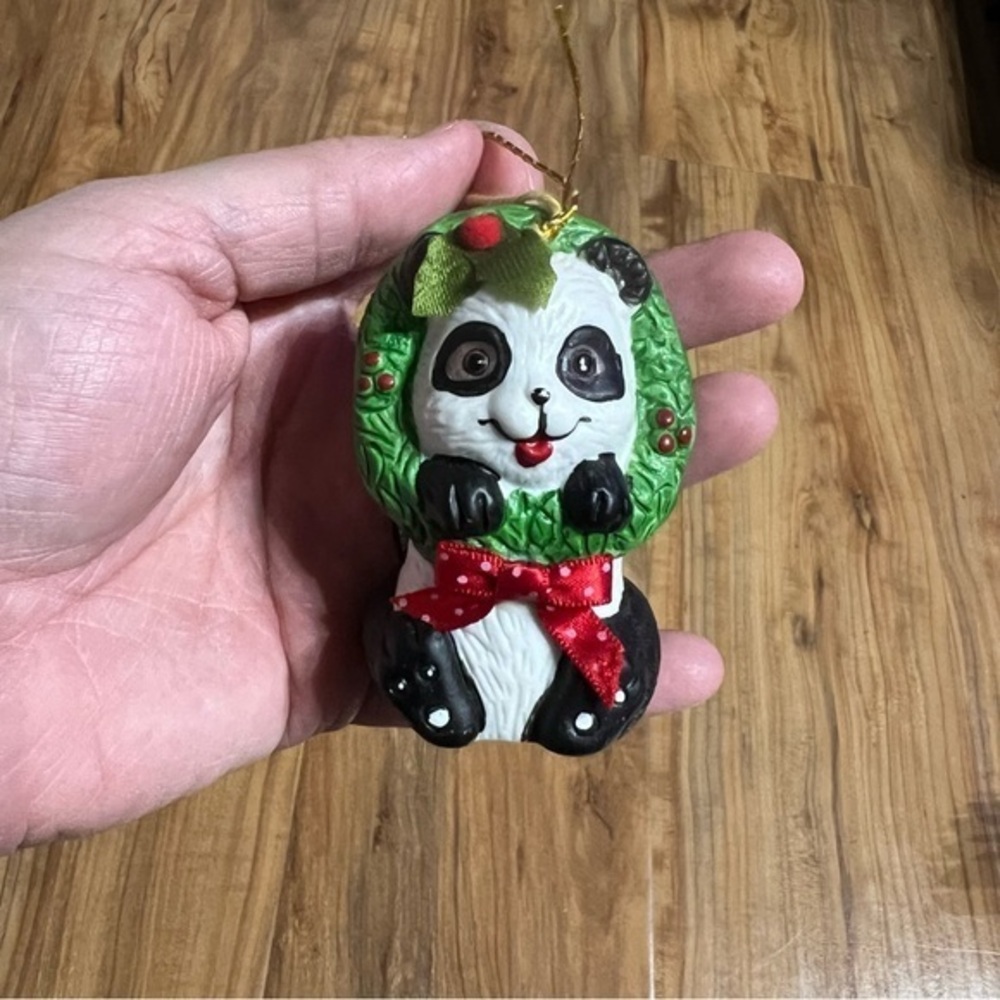 Vintage Giftco 1986 Bell Ringers‎ Fine Bisque Porcelain Panda Ornament